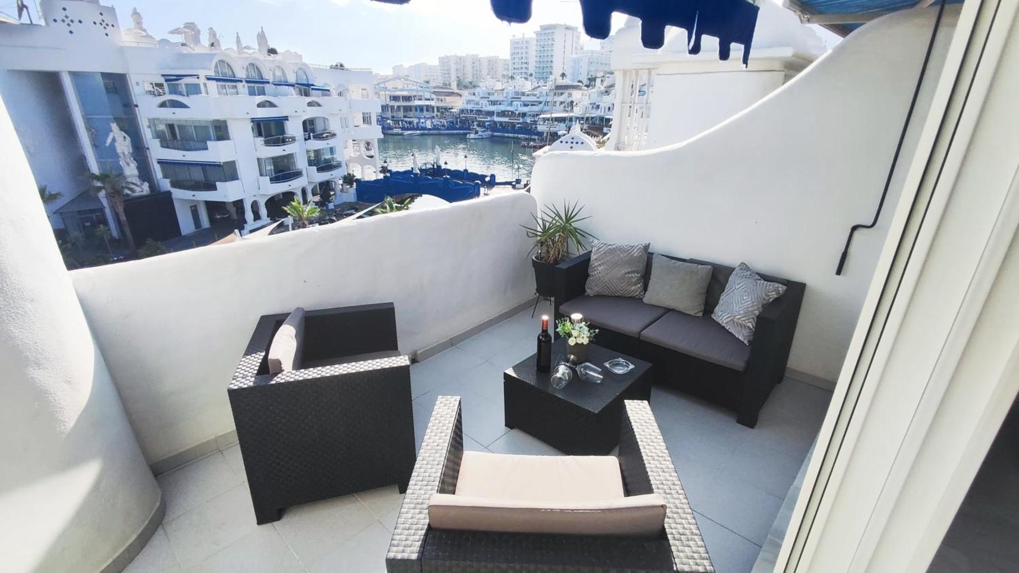 Apartment In Puerto Marina With Beautiful Views Of The Sea And The Boats Benalmádena Exterior photo